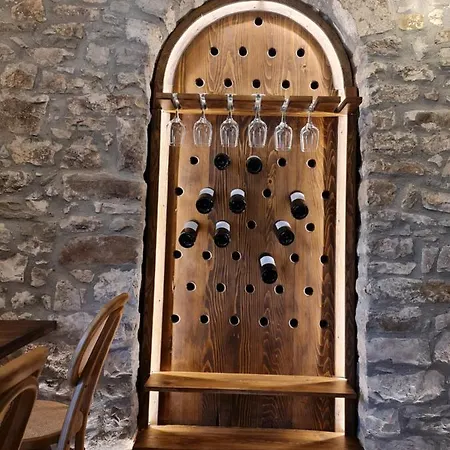 N'gorice Szálloda 4*